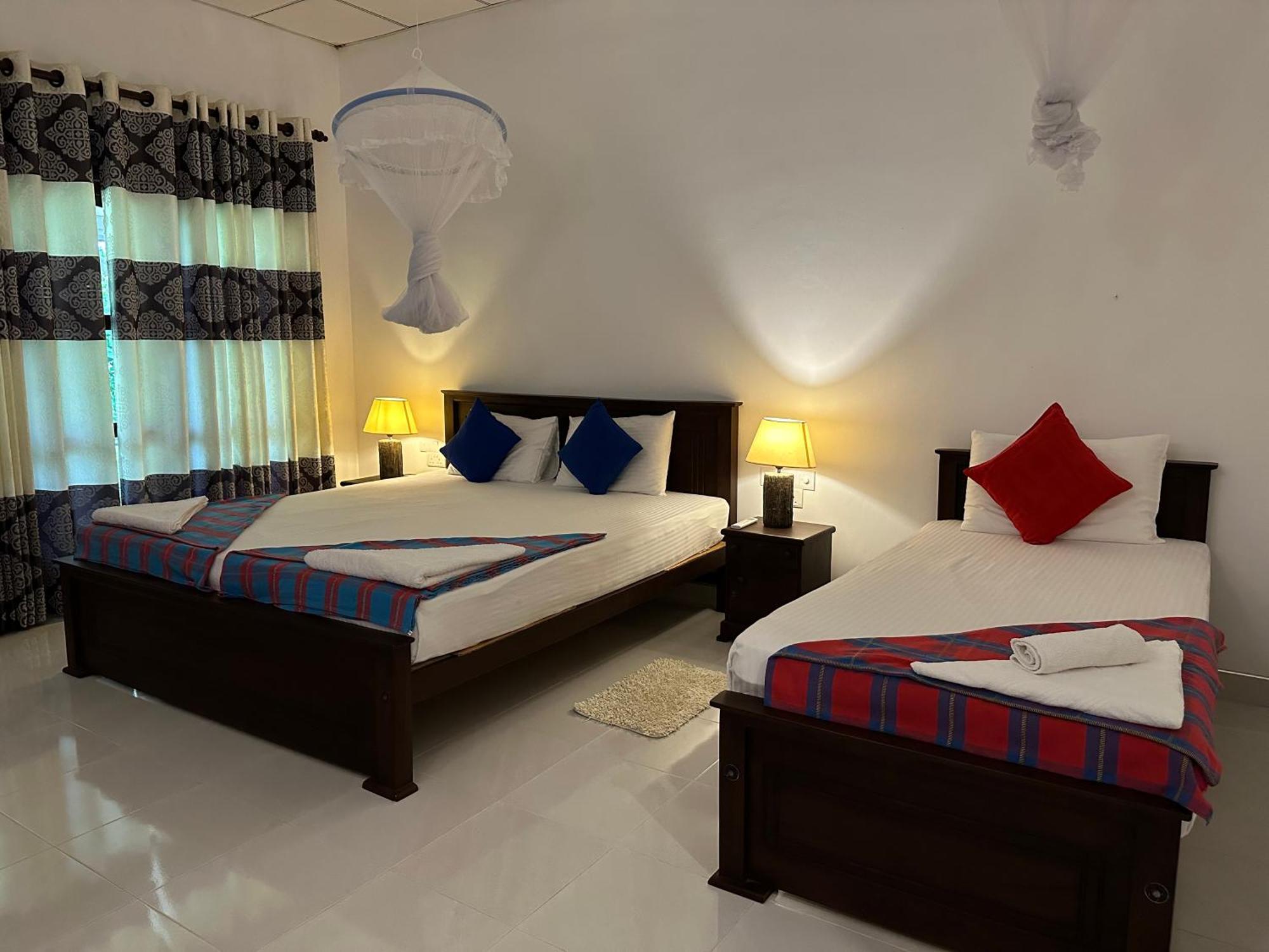 Sigiri Hibiscus Villa Сигирия Экстерьер фото